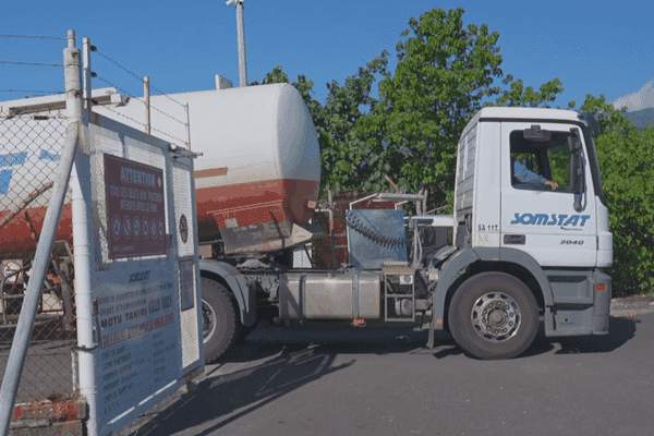 Grève repoussée à jeudi 10 heures à la SOMSTAT après plusieurs avancées en négociation