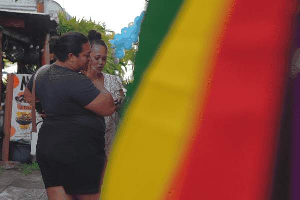 Pour lutter contre l'exclusion, un village aux couleurs de la communauté LGBTQIA+