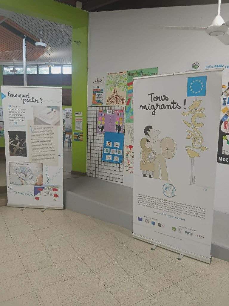 Exposition Cartooning for peace « Tous migrant » au CDI