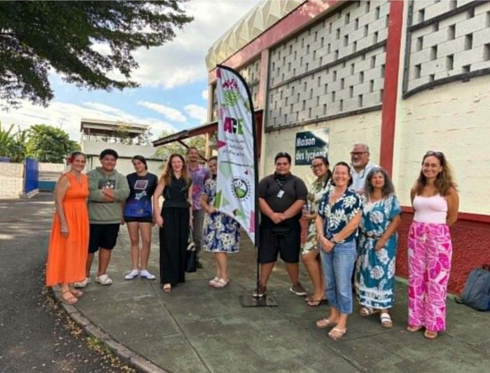 Visite de la Consule générale de Nouvelle-Zélande au Local Solidaire du lycée Diadème