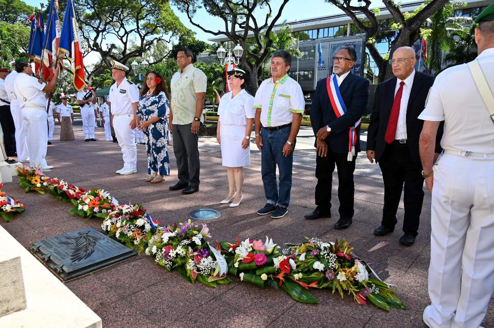 Hommage aux Harkis et aux autres membres des formations supplétives de la guerre d’Algérie