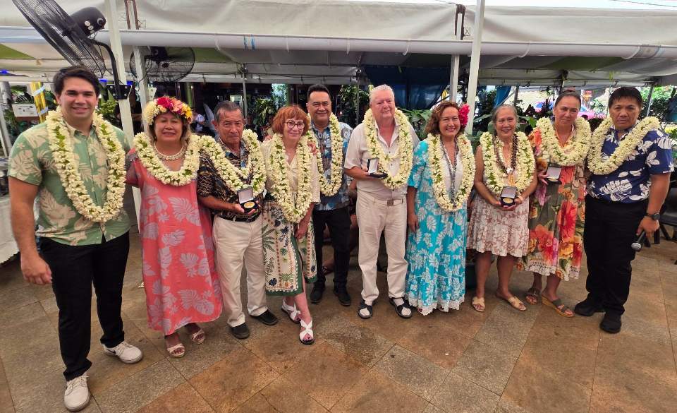La Vice-présidente et les ministres de l’Éducation et de la jeunesse honorent l’engagement des bénévoles de la FOL au service de la jeunesse polynésienne
