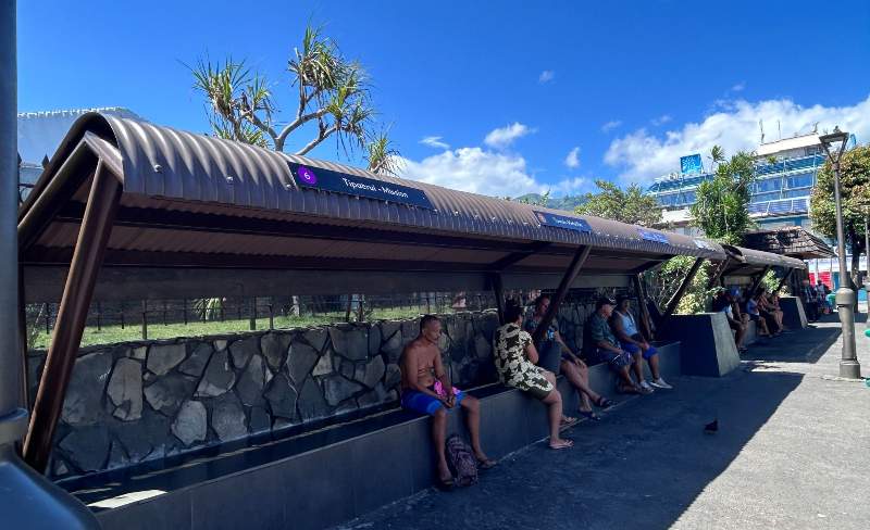 Rénovation de la gare routière de l’Hôtel de Ville de Papeete : plus de confort pour les voyageurs