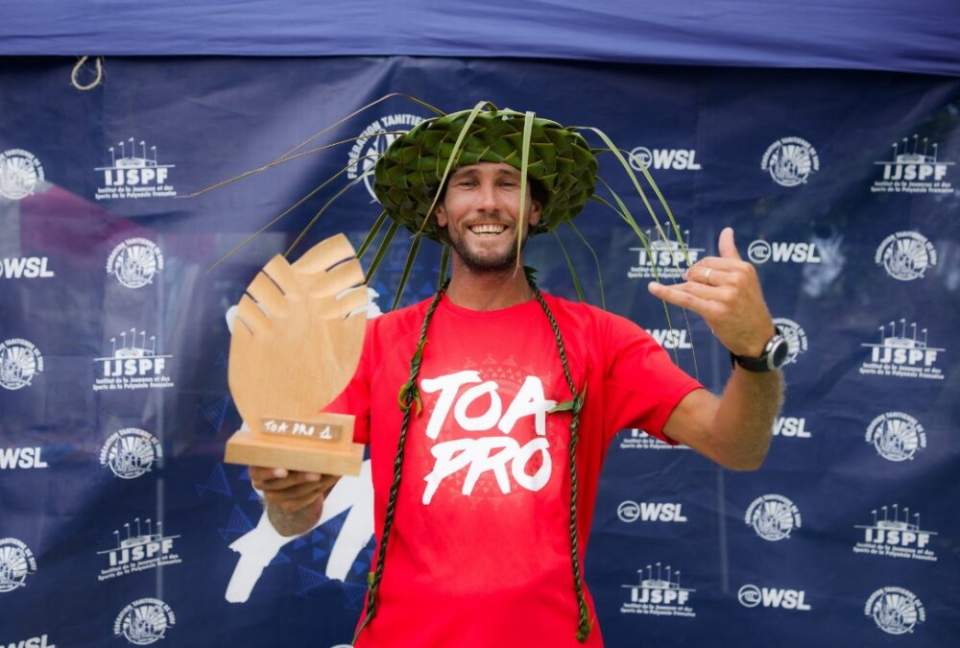 Le longboarder Moana Domenech roi de la Toa Pro Papara