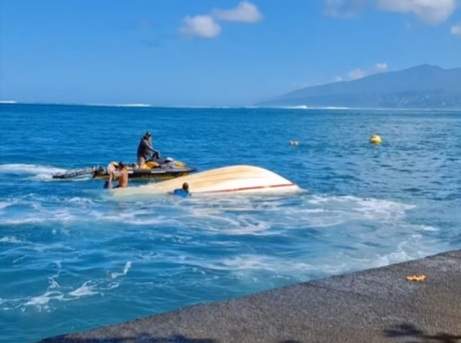 Forte houle à Taiarapu-ouest : un poti marara retrouvé immergé à 1 mile de la côte