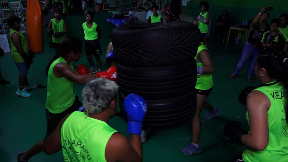 Au Taiarapu Boxing Club, une génération de champions qui voit grand