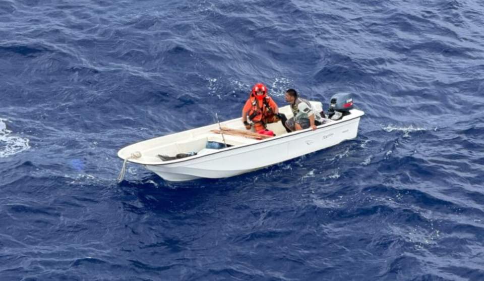 Deux pêcheurs secourus au large de Bora Bora