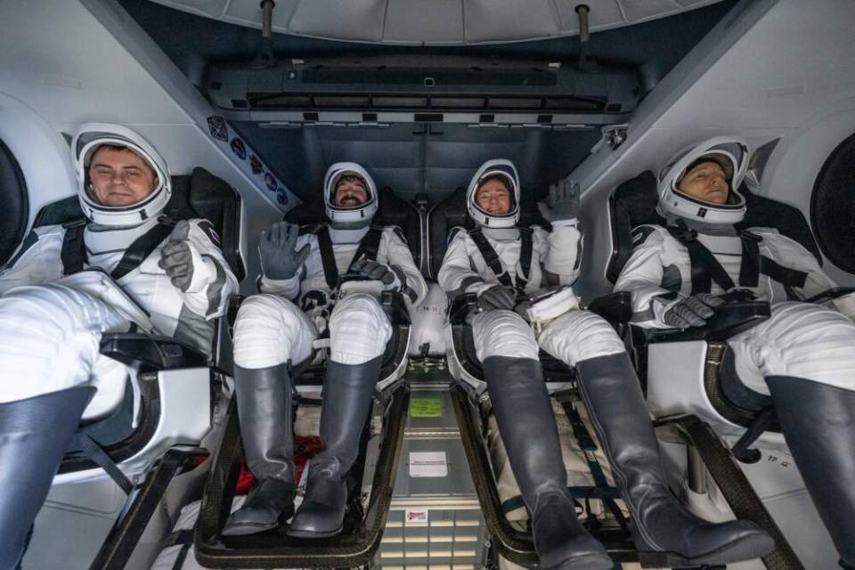 La capsule transportant Sophie Adenot et ses coéquipiers a amerri dans le Pacifique