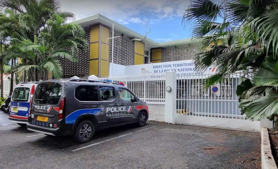 Une personne âgée violentée lors d’un cambriolage, une femme interpellée