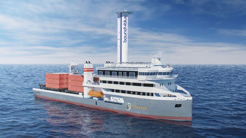 Le Na Hiro e Pae prend la mer pour ses premiers essais avant de rejoindre la Polynésie
